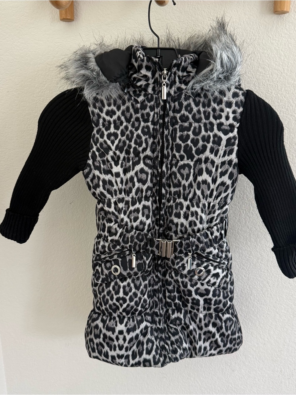 Y2K Urban Republic girls animal print puffer coat jacket faux fur hood size 3T
